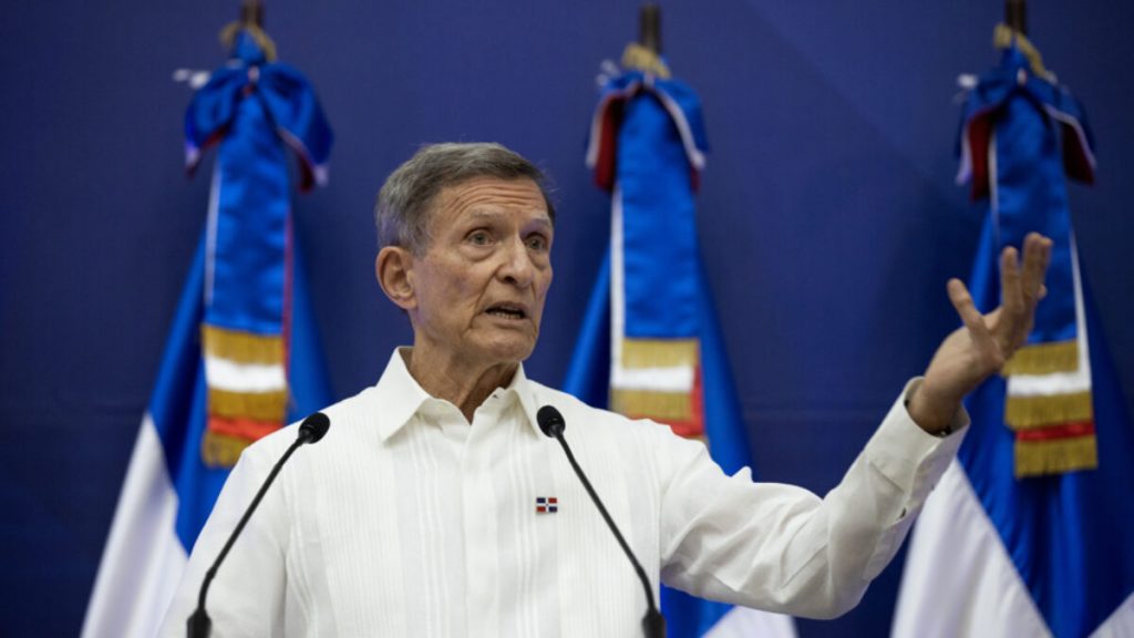 República Dominicana prevé acoger al mes a treinta migrantes deportados desde EE.UU.