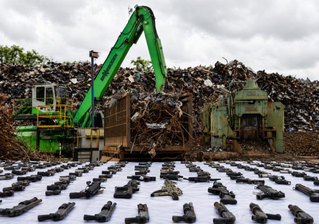 Destruyen 14,699 armas incautadas en jornada contra la ilegalidad