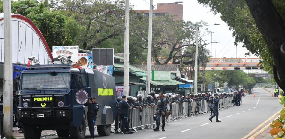 Desalojo en Teleofertas sacude el corazón comercial del Distrito Nacional