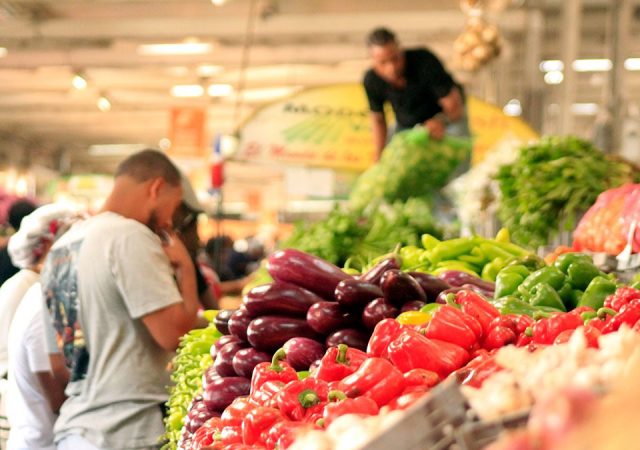Economista advierte sobre desaceleración de la economia dominicana