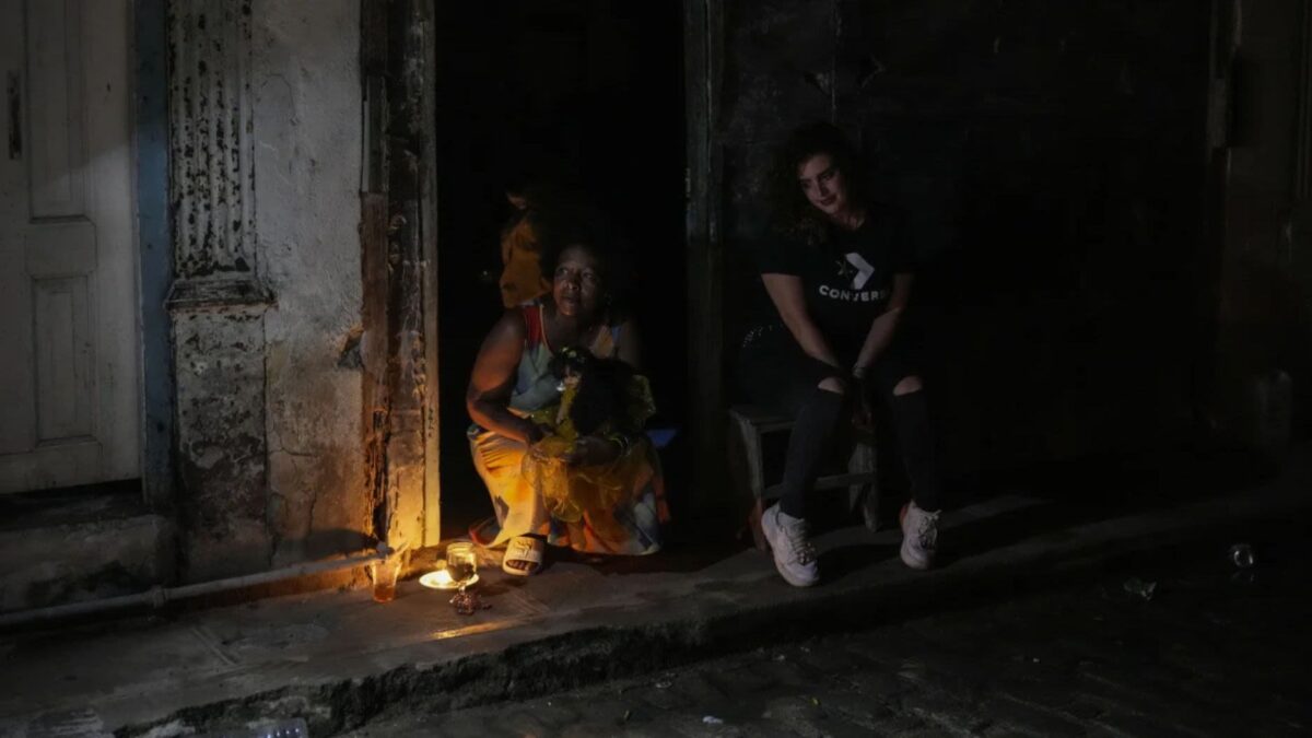 Hasta un 43 % de Cuba quedará este sábado a la vez sin corriente por la disaster energética