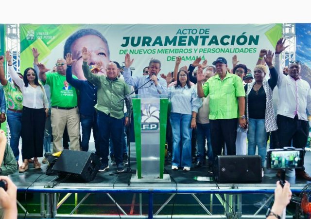 Leonel juramenta en la FP a Miguel Ángel Jazmín “Muñeco”