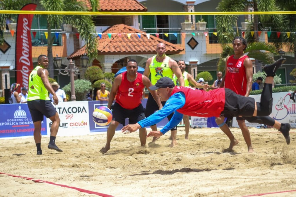¡Area, Sol y Tradición! Voleibol de Estrellas encienden Hato Mayor