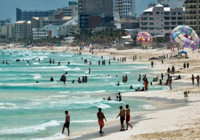 Quintana Roo, en sureste de México, espera más de 1.2 millones de turistas en Semana Santa