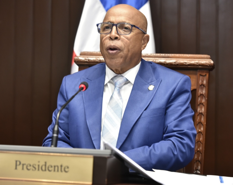 Diputados aprueban suprimir visas con Guinea Ecuatorial