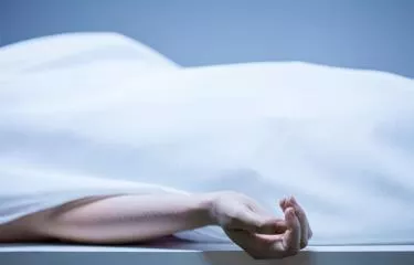 Encuentran sin vida a una joven en su vivienda del sector 24 de Abril