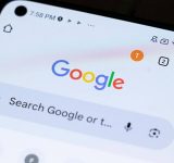 Google corrige error que mostraba la tasa del dólar a RD$30.80