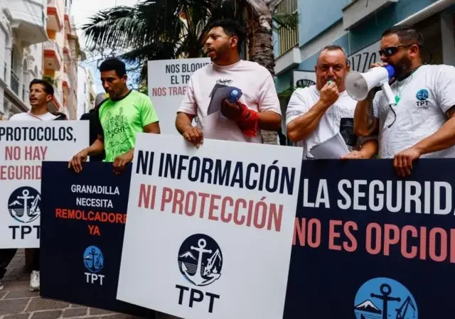 Tenerife reacciona con enojo y preocupación por la llegada del barco con pasajeros afectados por hantavirus