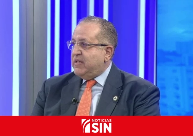 Magín Díaz: los combustibles subirán hasta RD$6 este viernes y los congelarán por tres meses
