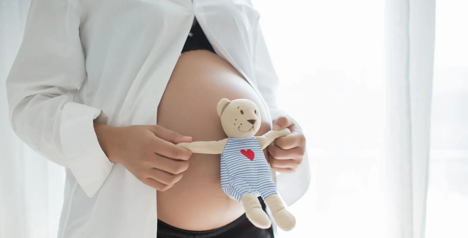 Mujeres dominicanas postergan la maternidad y cambia el patrón de fecundidad en el país