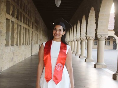Isamar Marte: dominicana se gradúa con beca completa en Stanford