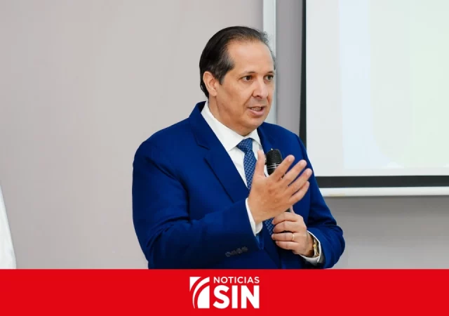 Ministro Víctor Atallah informa que niños diagnosticados con Atrofia Muscular Espinal recibirán tratamiento