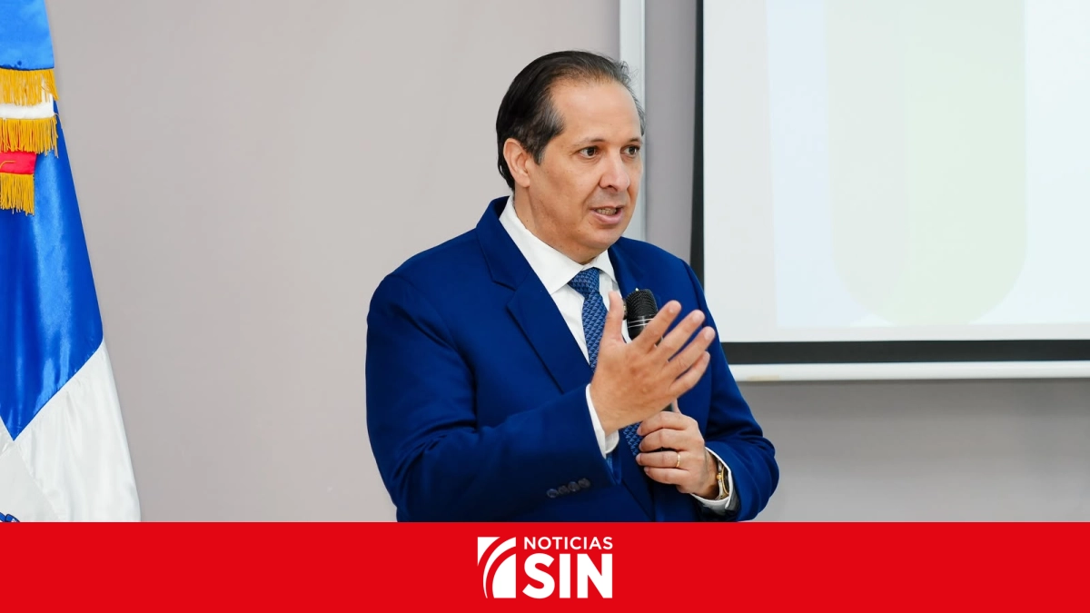 Ministro Víctor Atallah informa que niños diagnosticados con Atrofia Muscular Espinal recibirán tratamiento
