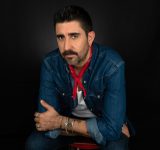 Alex Ubago promete un viaje de recuerdos y emociones en concierto