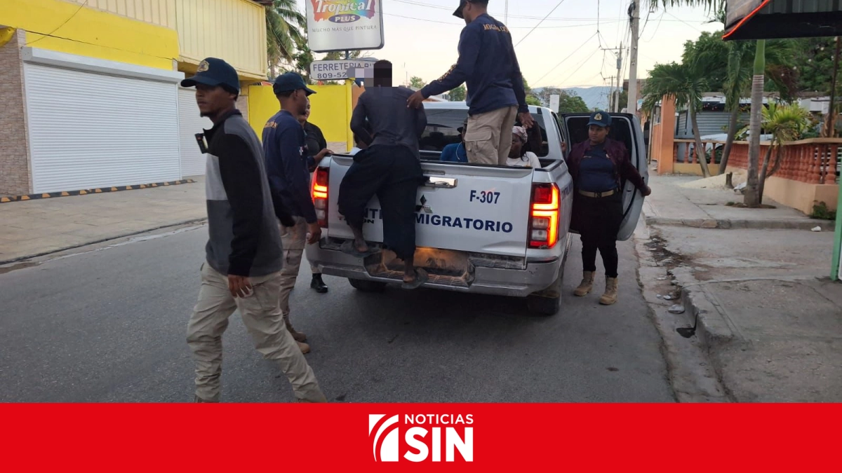 Migración detiene 1,008 y deporta 1,304 en operativos del jueves