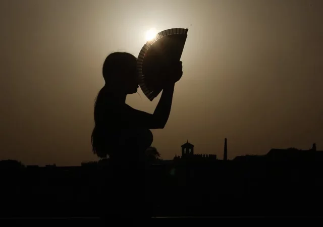 Calor extremo eleva consumo eléctrico y lleva la demanda a niveles récord en RD
