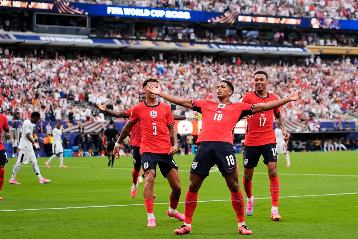 Inglaterra vence a Panamá 2-0 con goles de Bellingham y Kane para ganar su grupo en la Copa del Mundo
