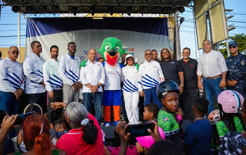La Antorcha de Santo Domingo 2026 enciende el orgullo olímpico de Monte Plata