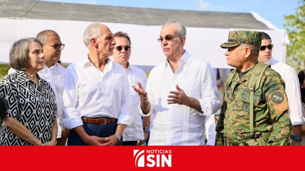 Presidente de Honduras destaca avances de RD en seguridad fronteriza e industria militar