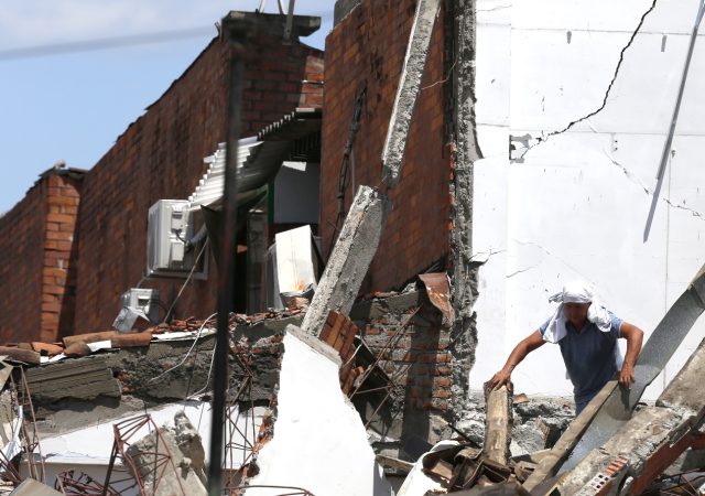 Fallecidos por el terremoto en Colombia ascienden a 273