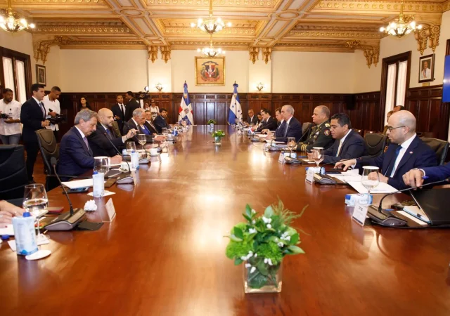 Presidentes Abinader y Asfura impulsan nueva etapa de cooperación entre RD y Honduras