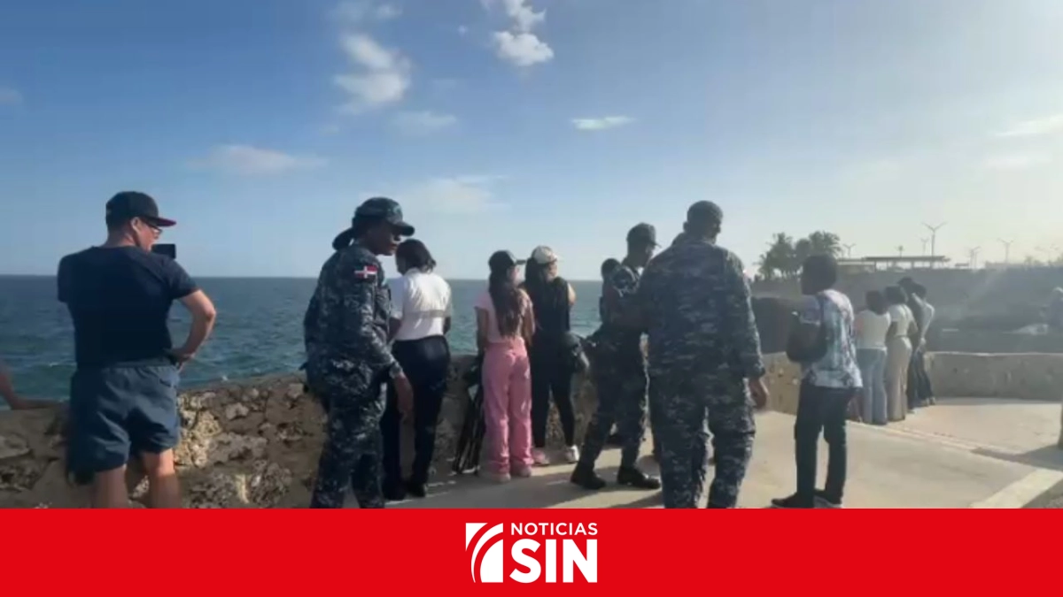 Reportan hallazgo de hombre sin vida en aguas del Malecón de SD