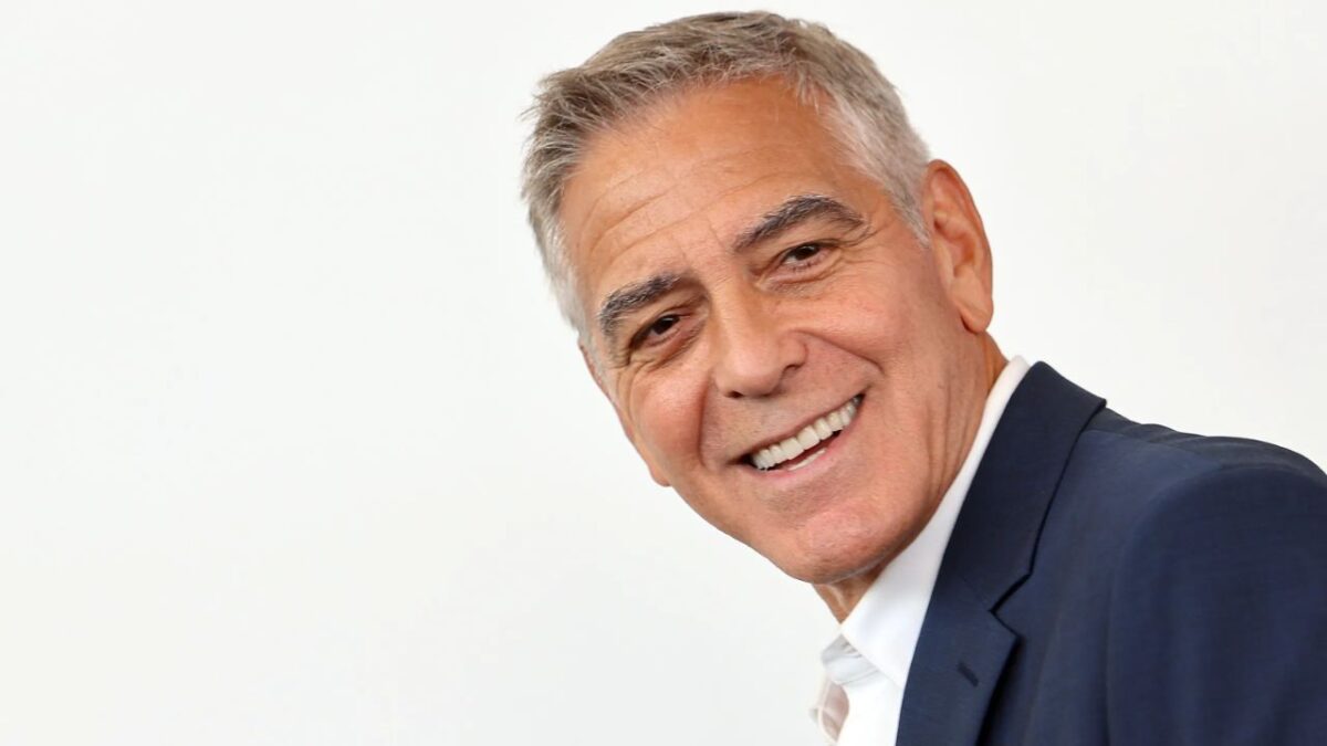 George Clooney, nostálgico y revindicativo al recoger su León de Oro en Venecia