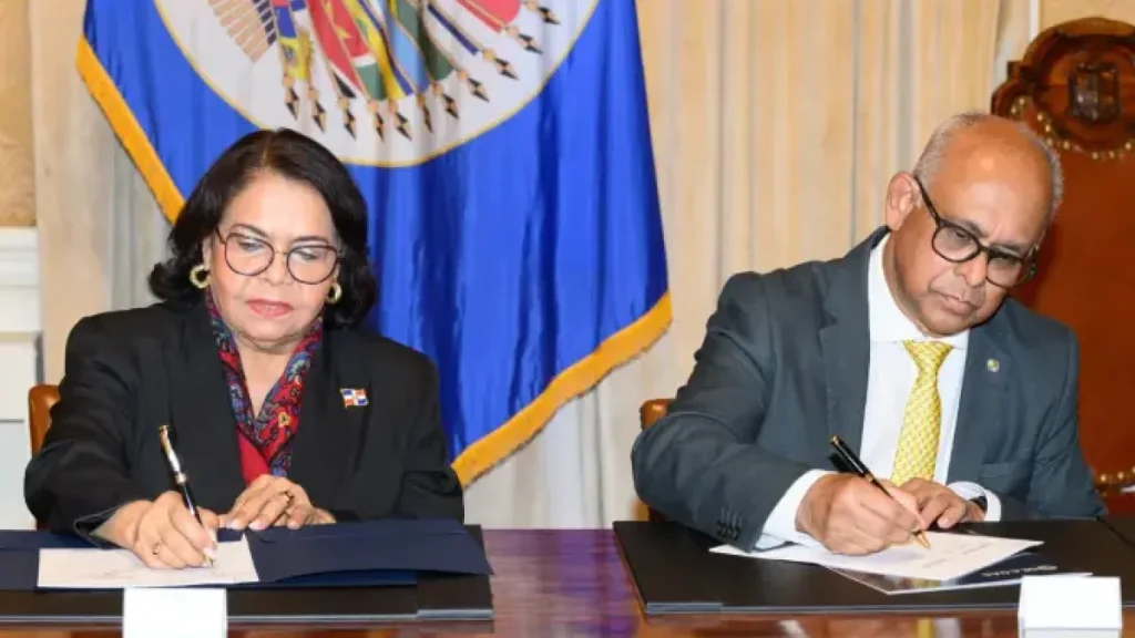 Cámara de Cuentas y OEA acuerdan reforzar mecanismos de transparencia y antisoborno