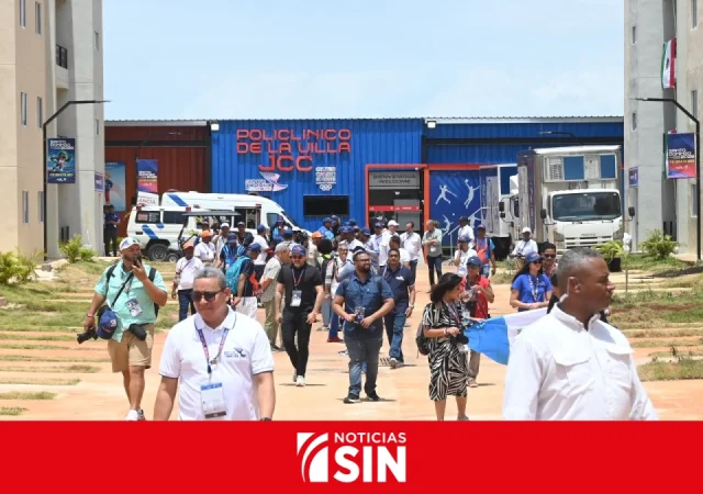 Medios recorren la Villa Centroamericana y del Caribe