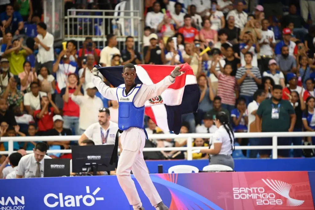 Wilfrido de la Cruz logra medalla de oro en taekwondo Centroamericanos