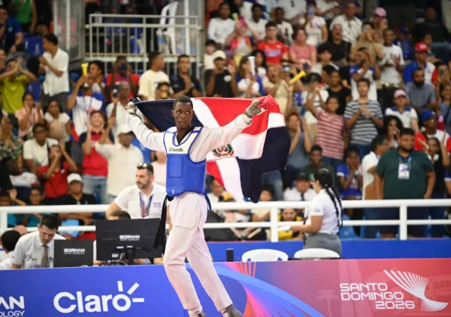 Wilfrido de la Cruz logra medalla de oro en taekwondo Centroamericanos