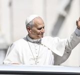 El papa León XIV será hospitalizado este martes para ser operado del nódulo en el pulmón
