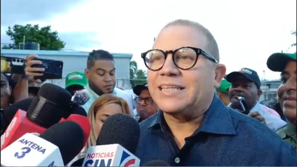 Rafael Castillo busca consolidar candidatura municipal de la FP en Santo Domingo Este