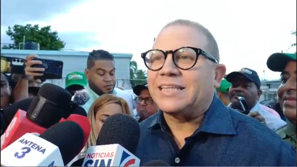 Rafael Castillo busca consolidar candidatura municipal de la FP en Santo Domingo Este