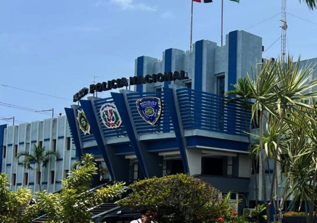 Detienen adolescente implican en el asesinato del taxista Feliz Valentín en Santo Domingo Este