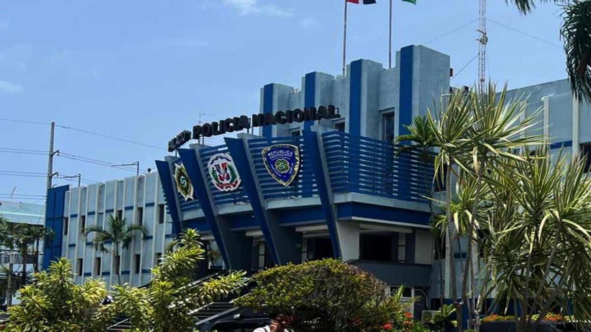 Detienen adolescente implican en el asesinato del taxista Feliz Valentín en Santo Domingo Este